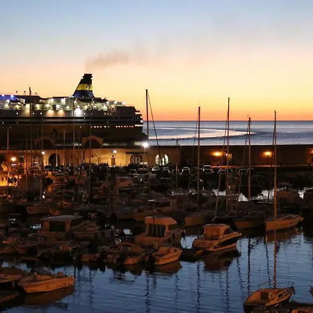 Tres Bel Vieux Port De Lejlighed *