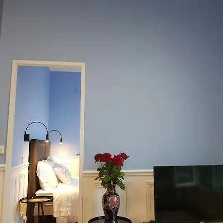 Tres Bel Vieux Port De