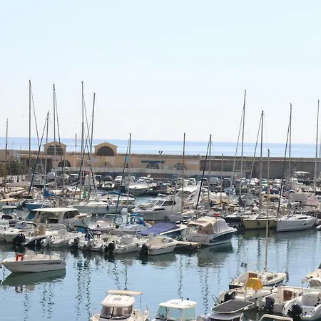 Tres Bel Vieux Port De * Bastia (Corsica)