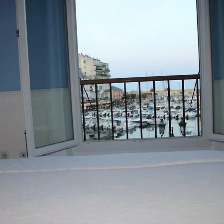 Apartment Tres Bel Vieux Port De Bastia Bastia (Corsica)